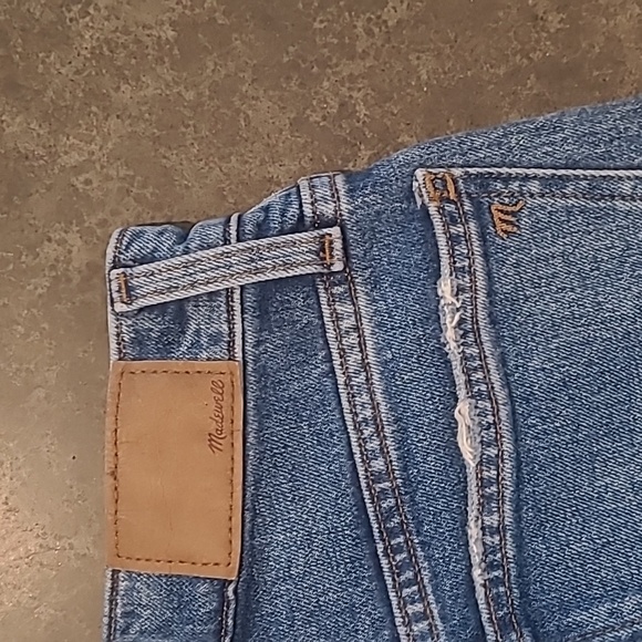 MADEWELL THE PERFECT VINTAGE STRAIGHT JEANS - Picture 14 of 15